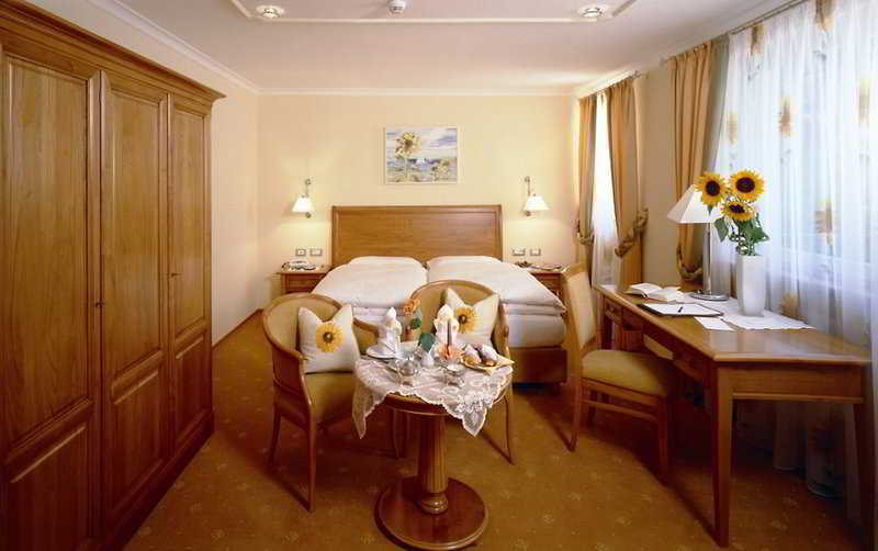 Hotel Aster Merano Ngoại thất bức ảnh