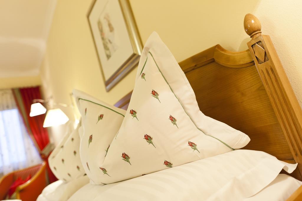 Hotel Aster Merano Ngoại thất bức ảnh