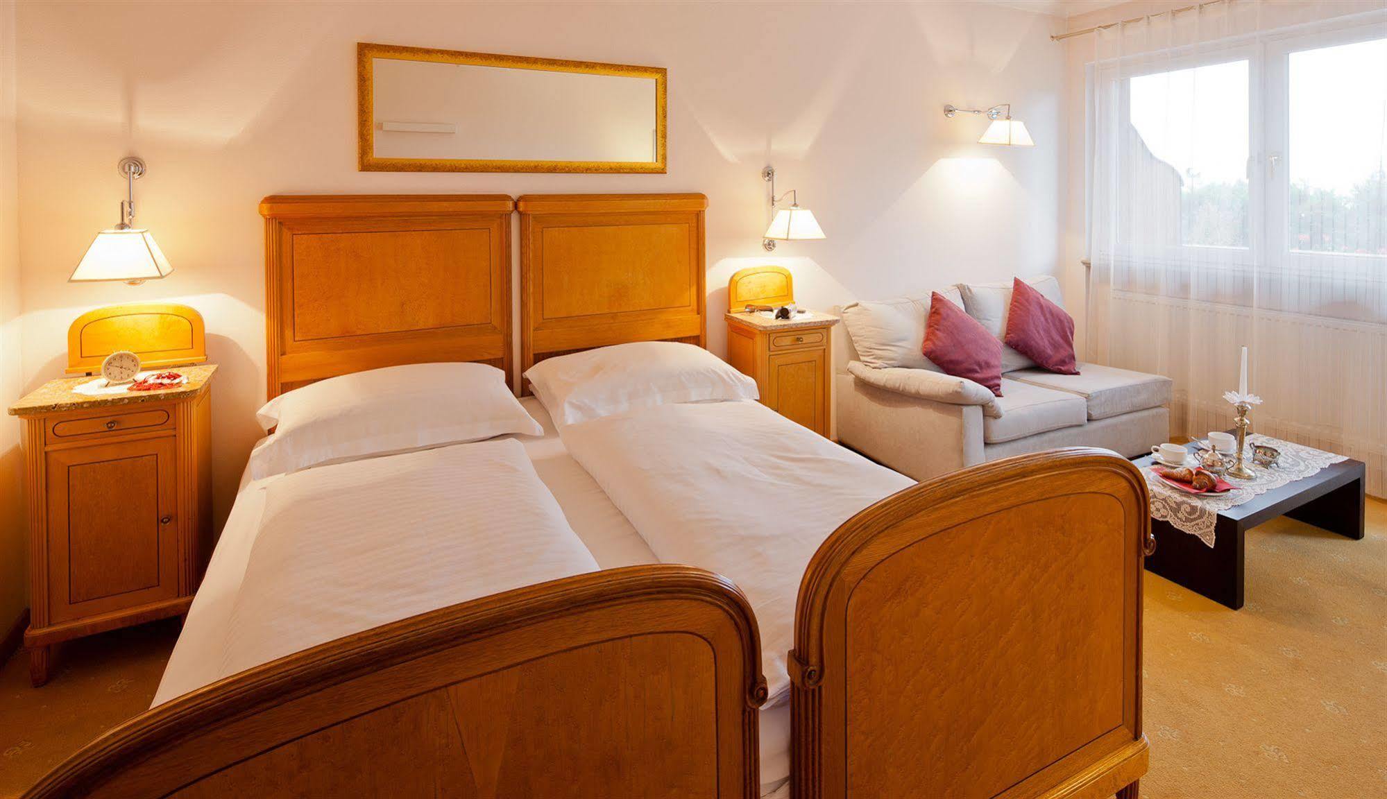 Hotel Aster Merano Ngoại thất bức ảnh