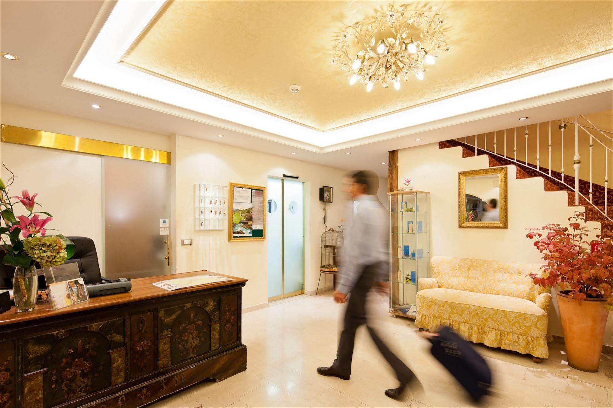 Hotel Aster Merano Ngoại thất bức ảnh